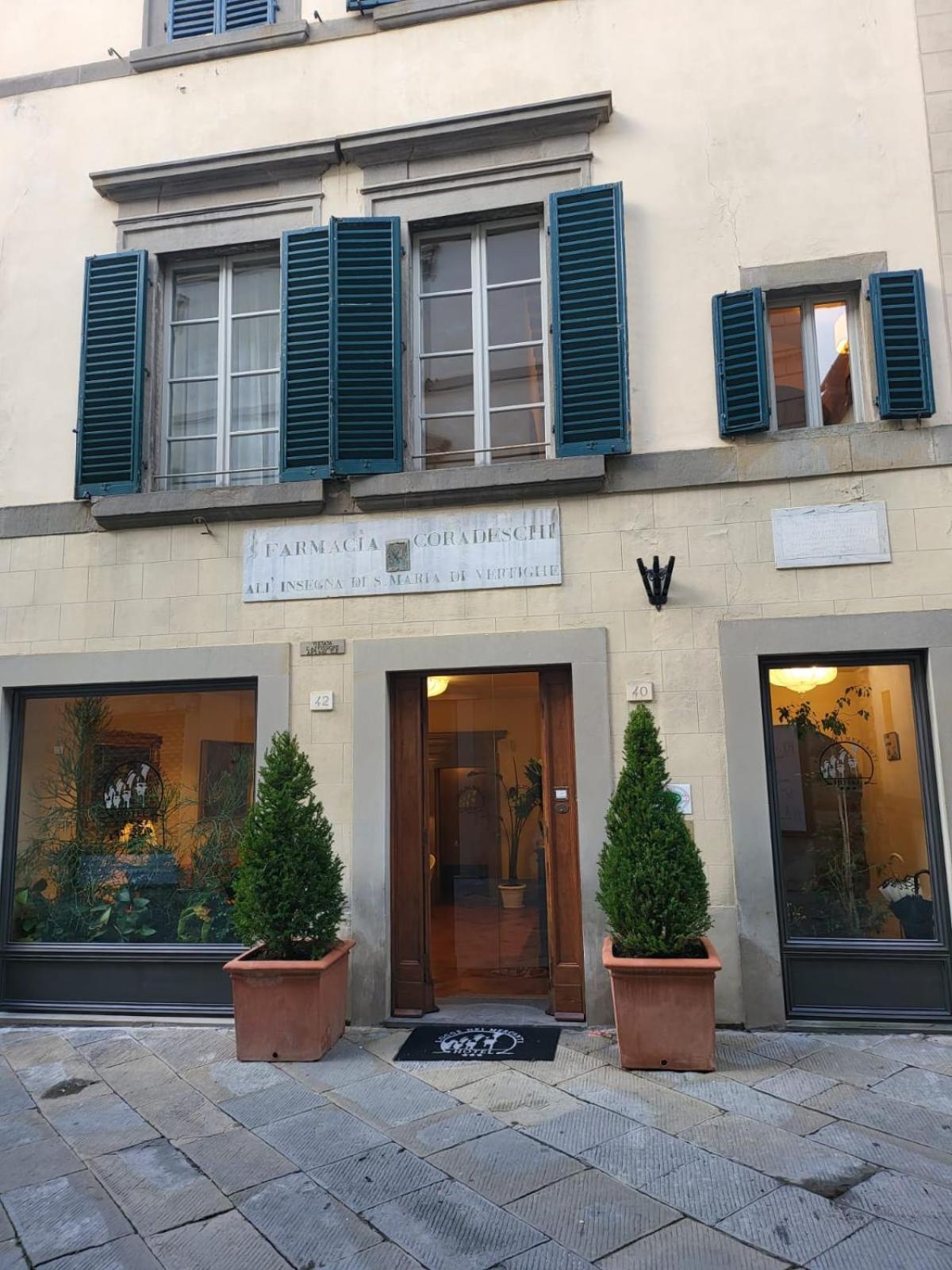 Hotel Logge Dei Mercanti Monte San Savino Exterior photo
